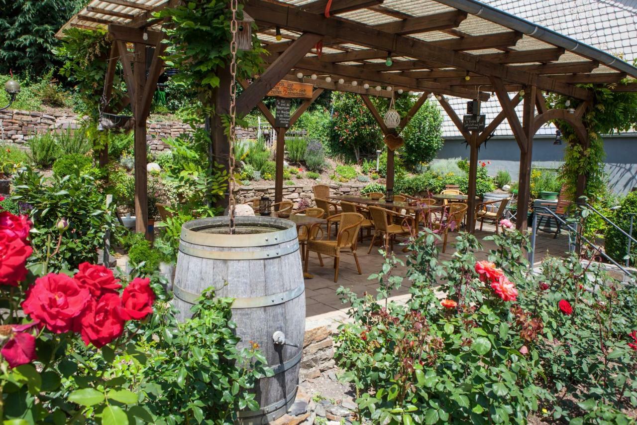 Weinhotel Hubertus Garni Klotten Luaran gambar